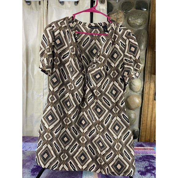 New York & Company Tops - New York & Company Womens Large 100% Silk Pullover Geometric Blouse Short Sleeve